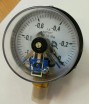 Вакуумметр электроконтактный ДВ2010м (-1..0 кгс/см2, d=100, М20) - AGRO96.RU