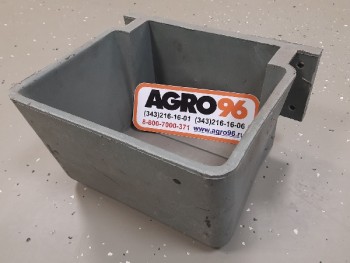 Поилка уровневая песчано-полимерная со сливом - AGRO96.RU